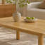 Table basse d'extérieur carrée en bois d'acacia