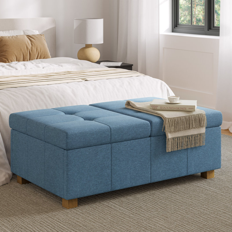Repose-pieds de rangement rectangulaire capitonné de 47 po de large Betiel, Polyester bleu