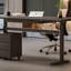 Bureau rectangulaire en bois massif couleur fumée-563203557