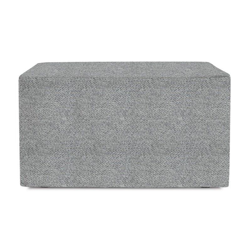 Universal Upton Panama, Gris