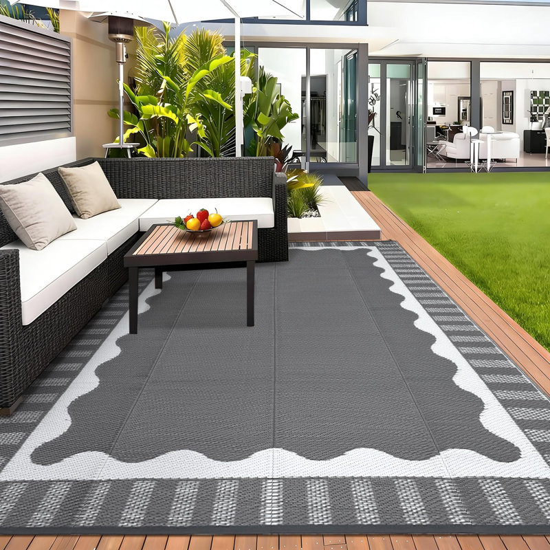 9x18ft Reversible Outdoor Rug - Waterproof Scalloped Border Plastic Straw Mat with Bag & Stakes for Patio, RV and Picnic