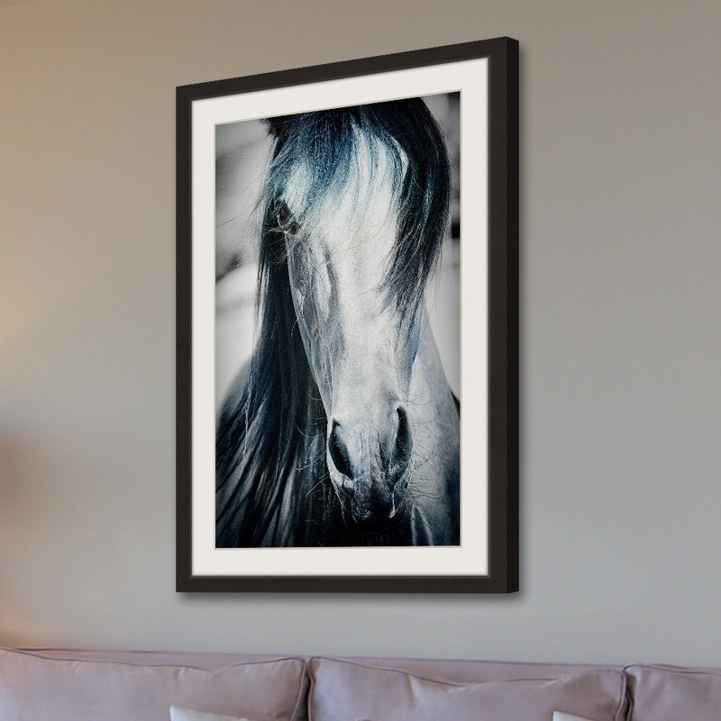 « blue cheval », reproduction d’art encadrée, H 36 po x l 24 po x P 1,5 po