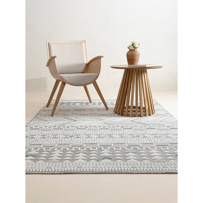 Adewumi Geometric Shapes Machine Made Indoor / Outdoor Area Rug