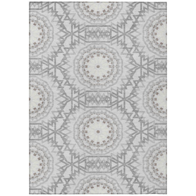 Tapis intérieur / extérieur en polyester tissé à la machine Kawon