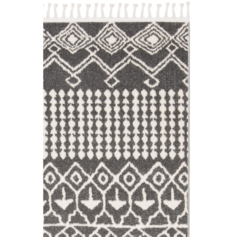 Hamilton Performance Geometric Rug, Runner 2'3" x 8'