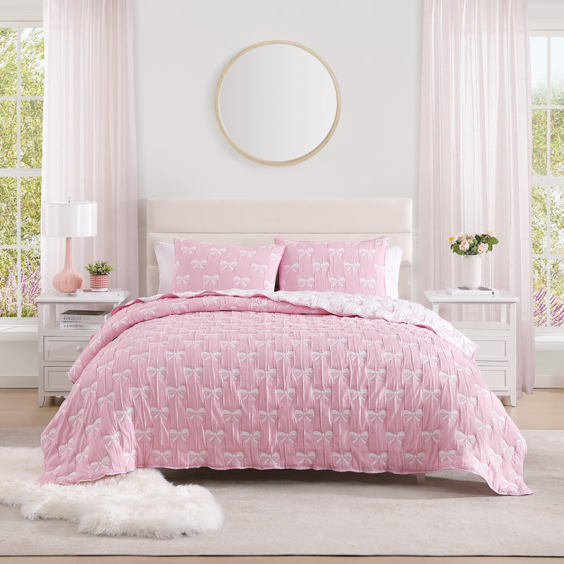 Ballet Bows Pink All-Season Soft Woven Matelasse Jacquard Reversible Cotton Blend Quilt Set, Queen Quilt + 2 Shams