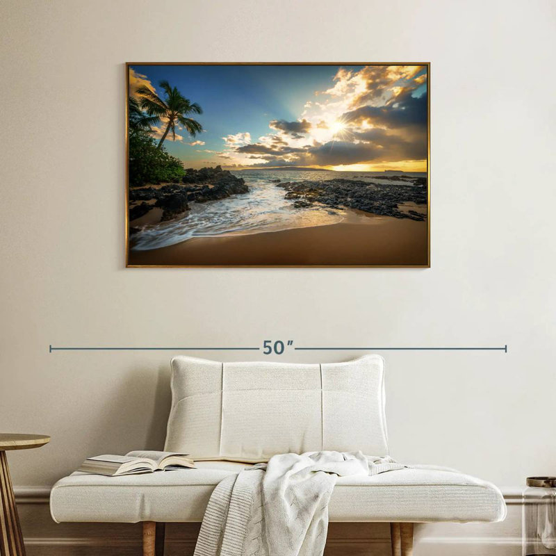 Makena Cove, ciel coucher de soleil, Cadre flottant doré, 40 po x 27 po