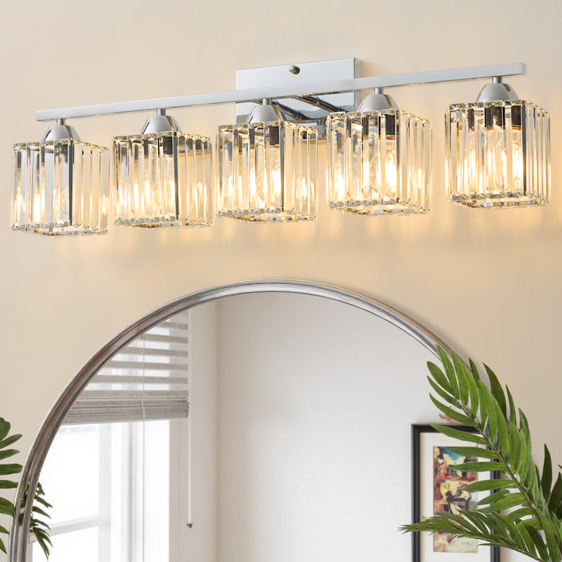 Éclairage de salle de bain à intensité variable 3 lumières avec abat-jour en cristal Monike, Chrome chrome, 5 Lights
