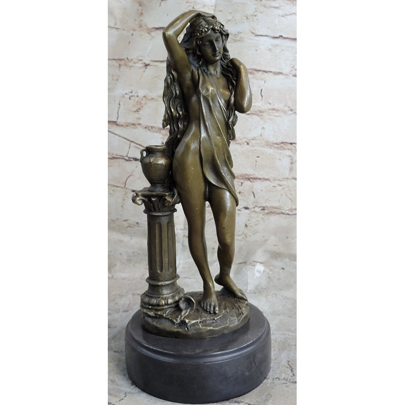 Dobbins Figurines & Sculptures