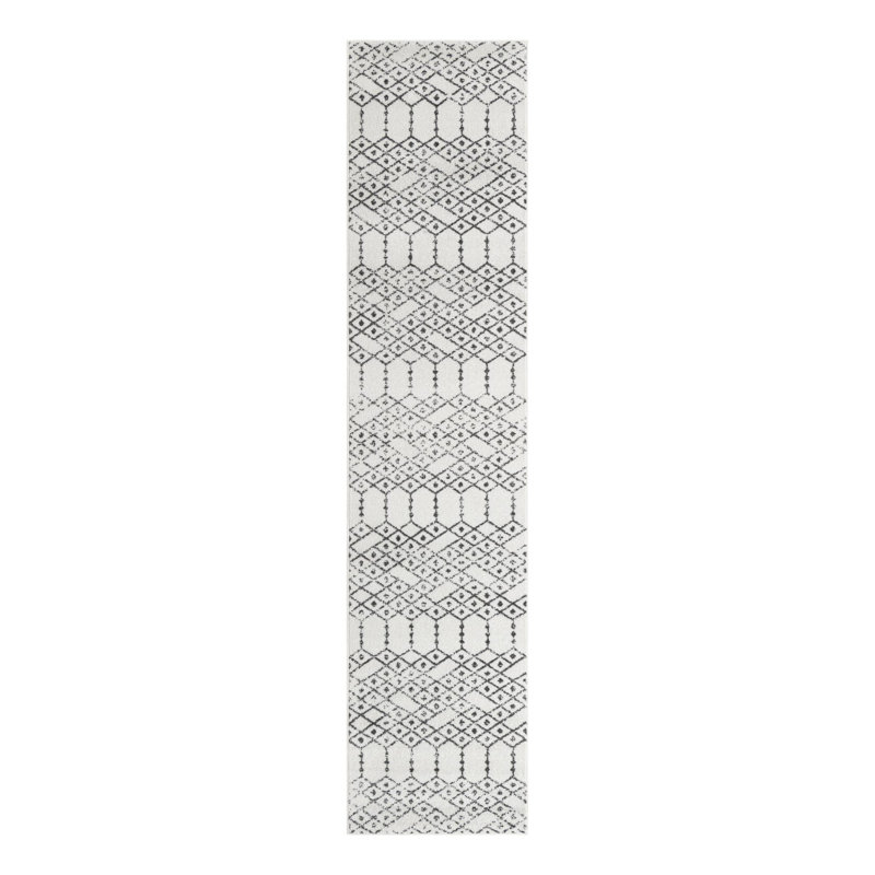 Isaiu Geometric Indoor Rug, Runner 2'11" x 13'