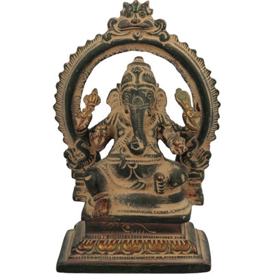 Statue de Ganesha en laiton fabriquée à la main de 4,7 po avec Aureole | Petit idole pour autel et bureau | Décoration indienne traditionnelle