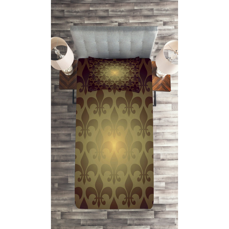 Fleur De Lis Traditional Polyester Damask Coverlet, Twin Bedspread + 1 Sham