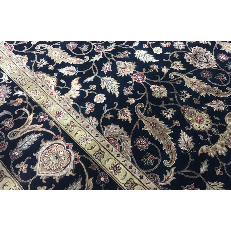 Tapis noir et noir de haute qualité noué à la main