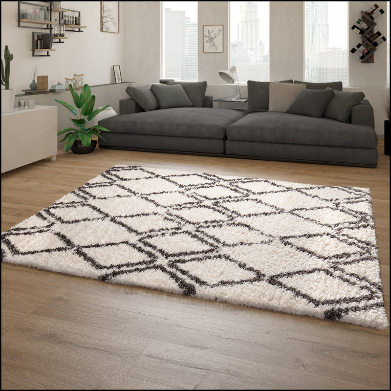 Fruitvale 100% Polyester Cream/Black Outdoor Rug, Rectangle 80 x 150cm