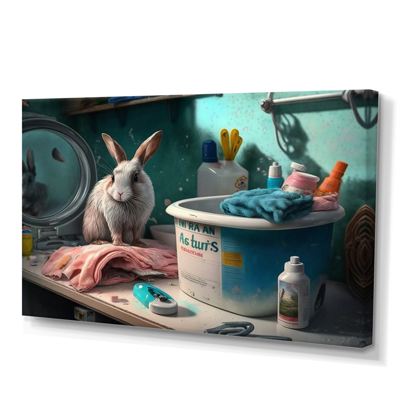 «Funny Rabbit Doing Laundry IV», reproduction sur toile tendue, H 12 po x l 20 po x P 1 po