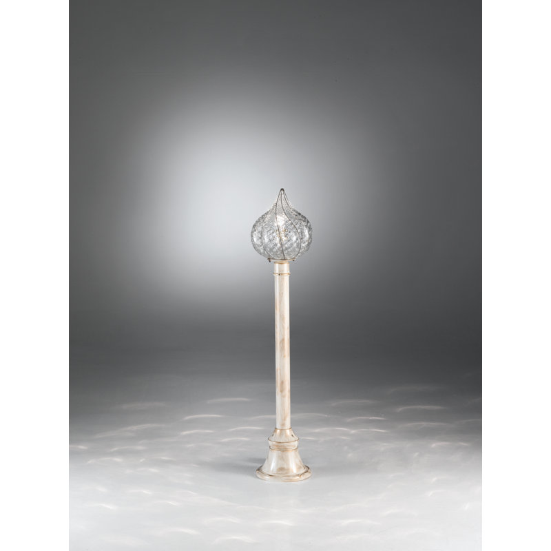 Goccia Lamp Post (Full)