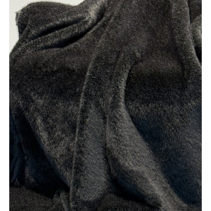 Jeté luxueux en faux vison chaud et doux - Minko 11 noir, Noir