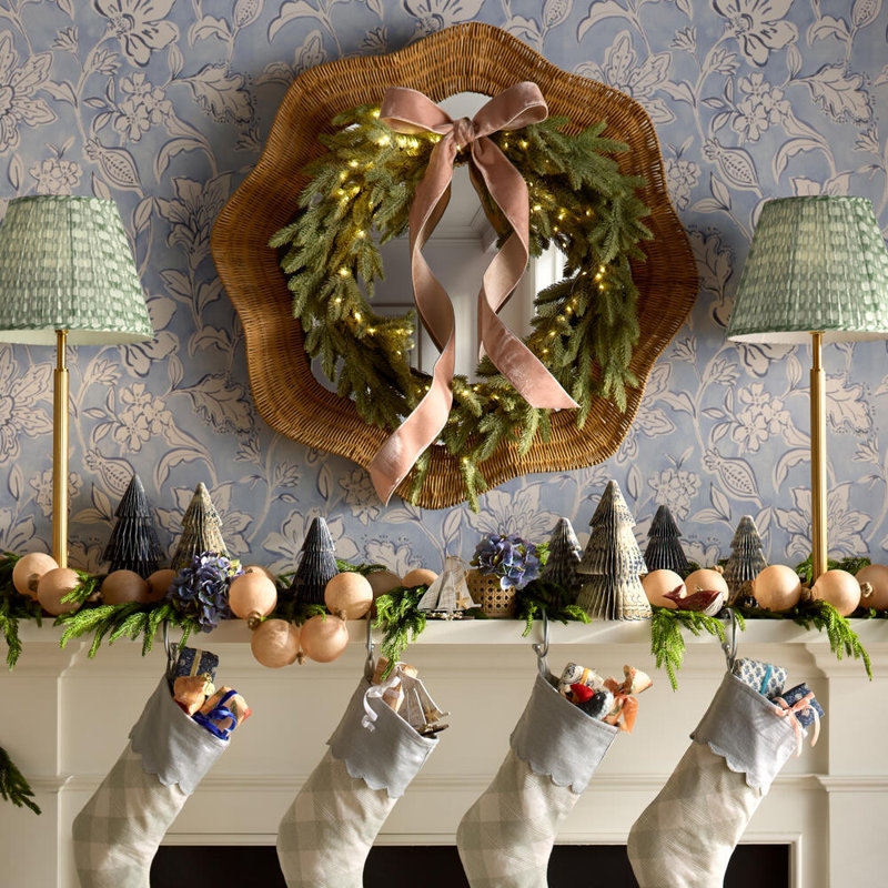 Faux Lighted Fir 24'' Wreath