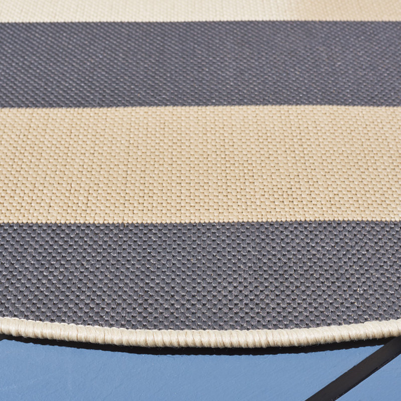 Durain Performance Striped Indoor/Outdoor Area Rug, Round 6'7"