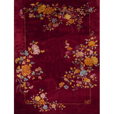 Tapis à motif floral antique de style chinois Bold