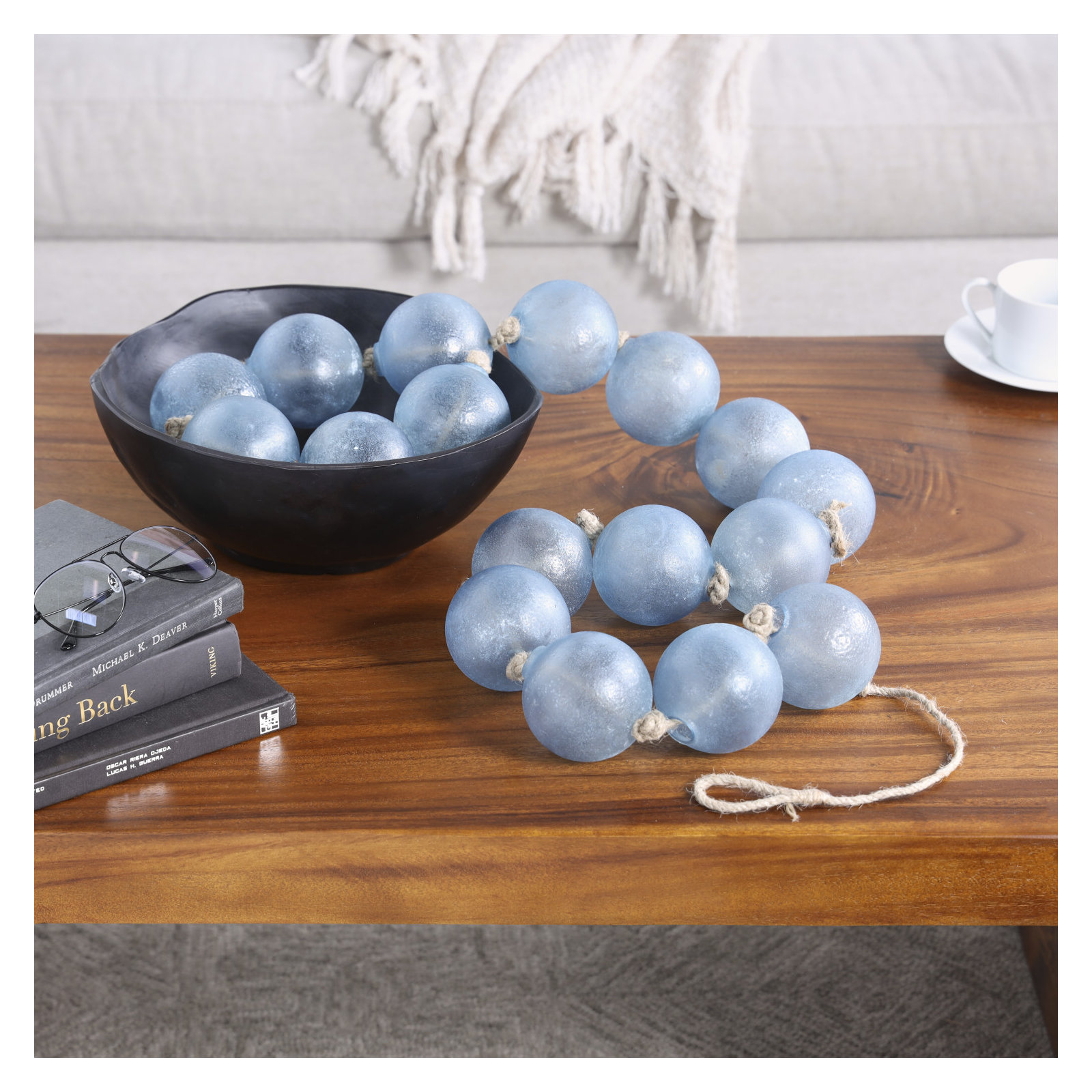 Pearl Glass Garland, Blue, 91" L