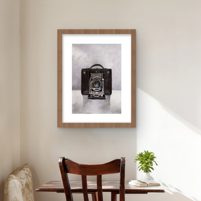 Vieil appareil photo gris avec motif mat rétro encadré | Décoration intérieure