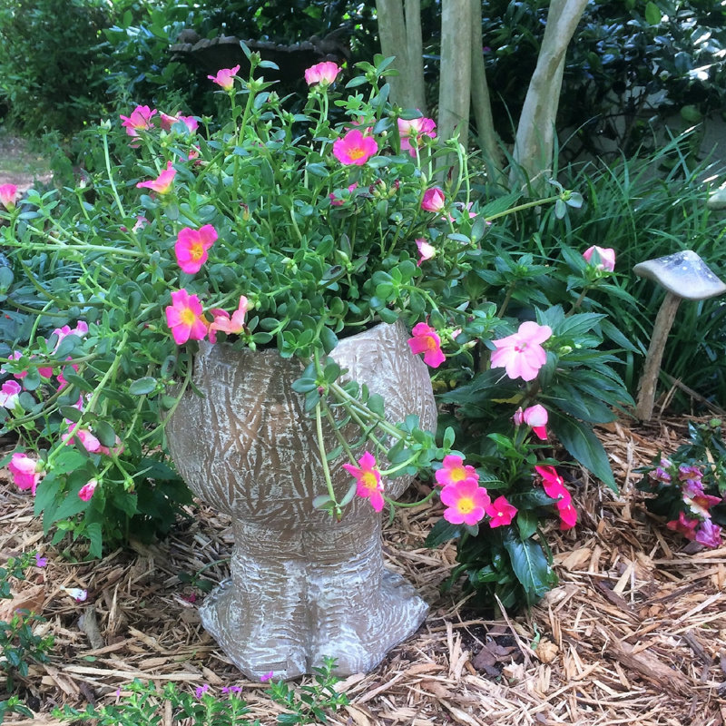 Muggly's Granny Joy Face Statue Planter, Stone Wash