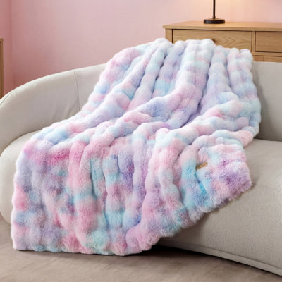Bedsure 480 GSM Bubble Faux Fur Blanket, Fluffy Plush Queen, Soft Cozy Couch and Bed Cover, Pastel Lilac