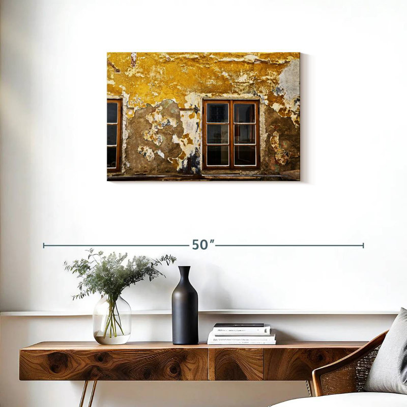 Lilie fenêtre jaune mur craquelé, H 20 po x l 30 po