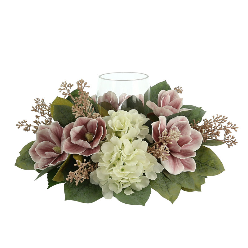 Centre de table bougeoir avec magnolias et hortensias