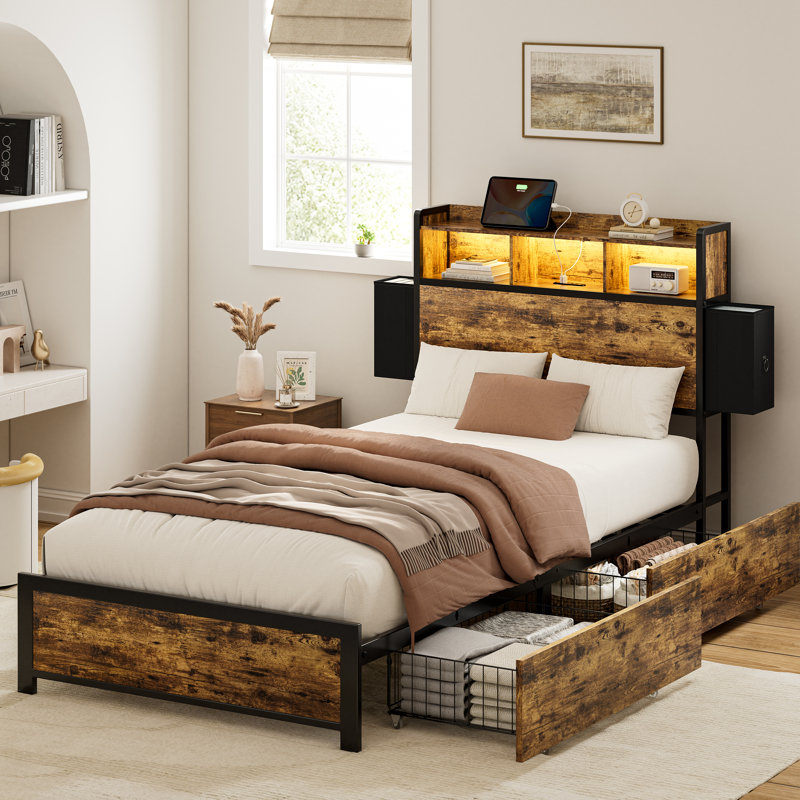 Lit simple Livia avec 2 tiroirs sous le lit, lit plateforme moderne avec station de recharge et lampe à DEL, tête de lit avec rangement, 2 tiroirs de chevet et étagères ouvertes, brun rustique