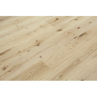 E400 Plank Oak Hardwood Flooring