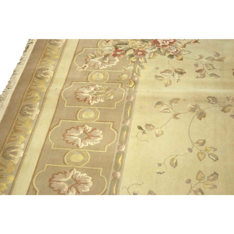 Tapis beige noué à la main de haute qualité