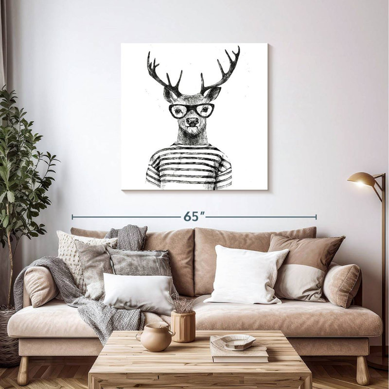 Crowle Hipster Deer, H 39 po x l 39 po