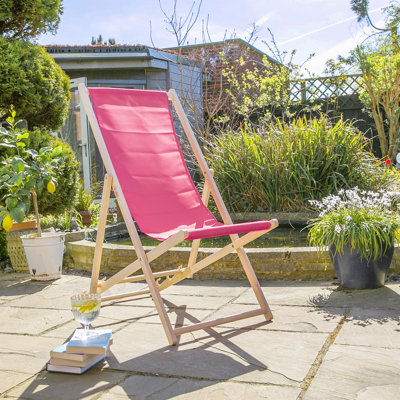 Harbour Housewares - Traditional Wooden Deck Chair