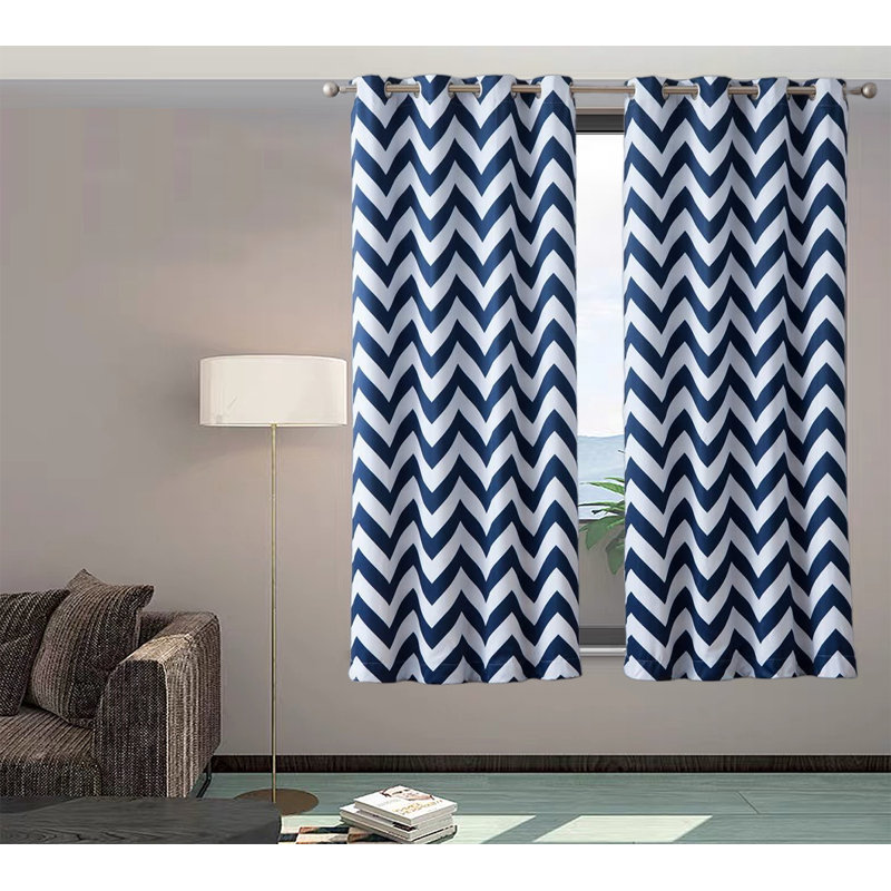 Paire de rideaux occultant et isolants avec œillets Bryttnee, Bleu marine, l 52 po x L 84 po