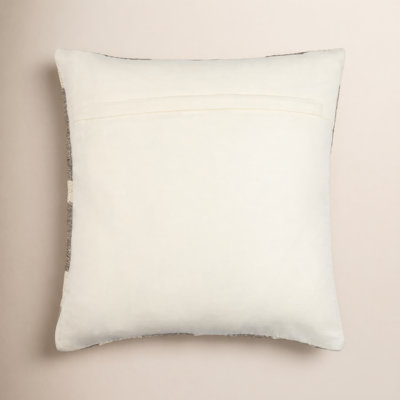 Leonida 22" x 22" Pillow Cover