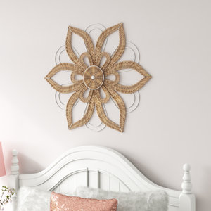 Natural Rattan Daisy Flower Wall Décor