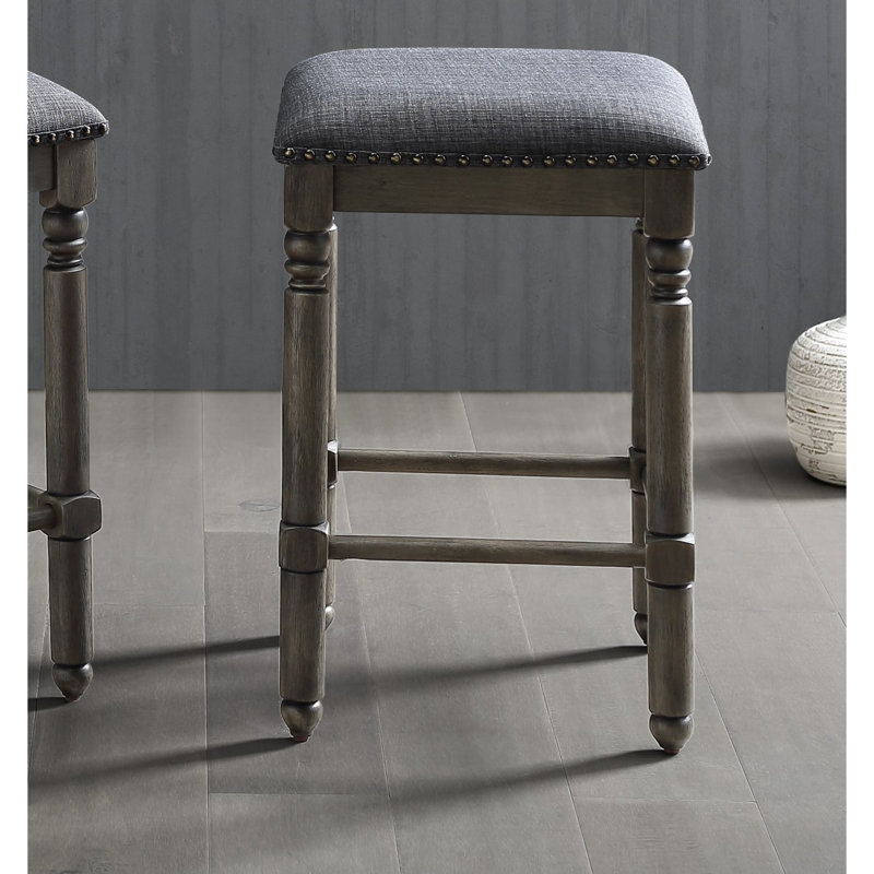 Tabouret en bois