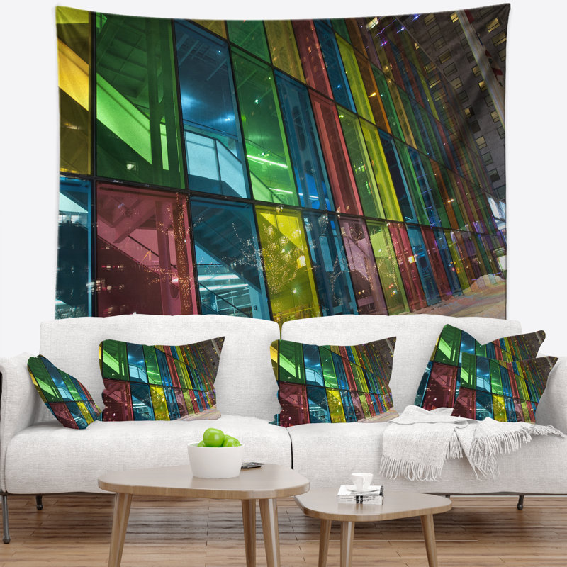 Tapisserie du palais des congrès de montréal, H 32 po x l 39 po