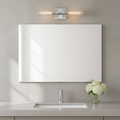 Luminaire mural pour salle de bain 2 lumières Sarita au fini chromé avec abat-jour côtelé transparent