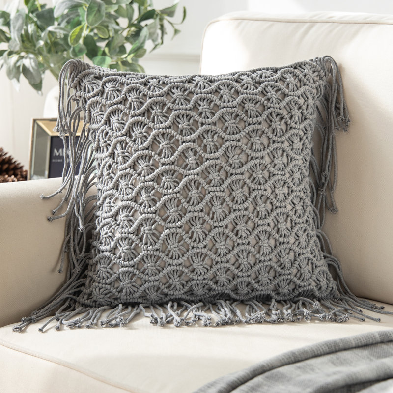 Jeté carré abstrait fait main en crochet A Collection, gris