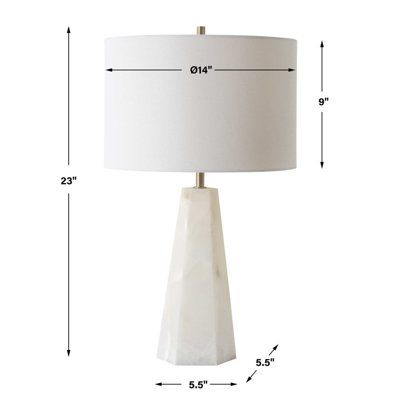 Lampe de table crème en marbre - H 23 po avec abat-jour en lin blanc cassé et détails en laiton antique