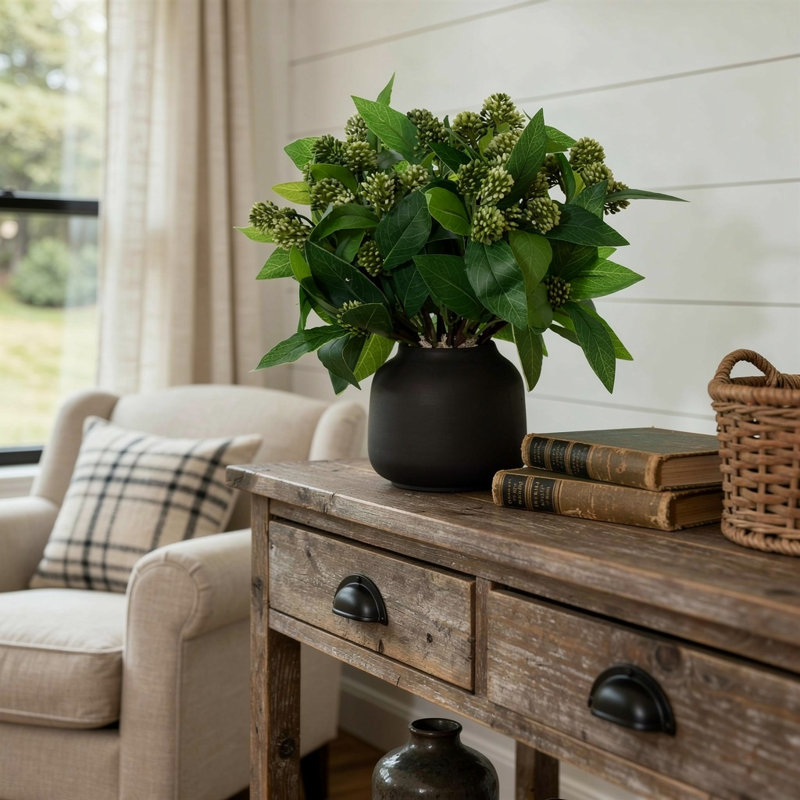 Sedum Bush dans un vase Fiberstone, Noir