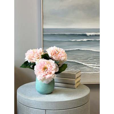 Pivoines dans un vase en céramique