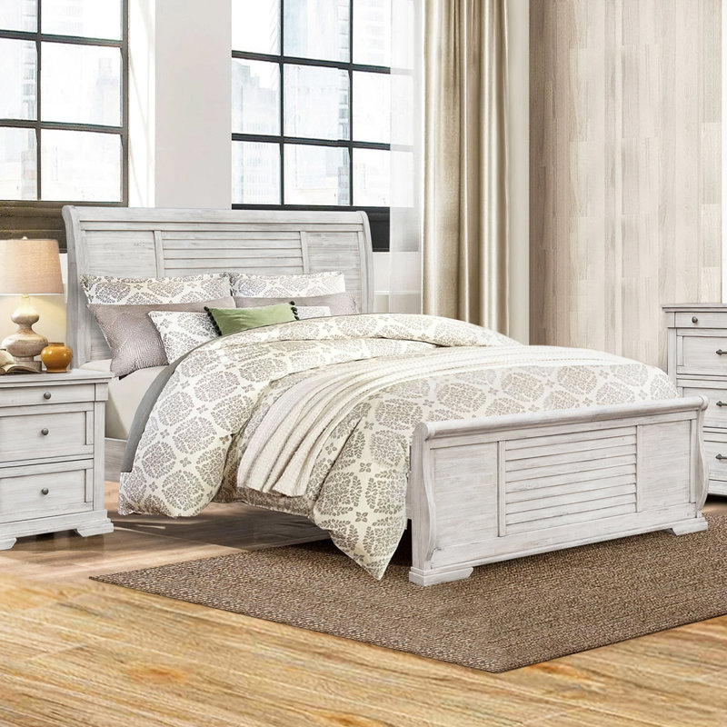 Cottage Lake Rodolph Solid Wood Sleigh Bed, Queen