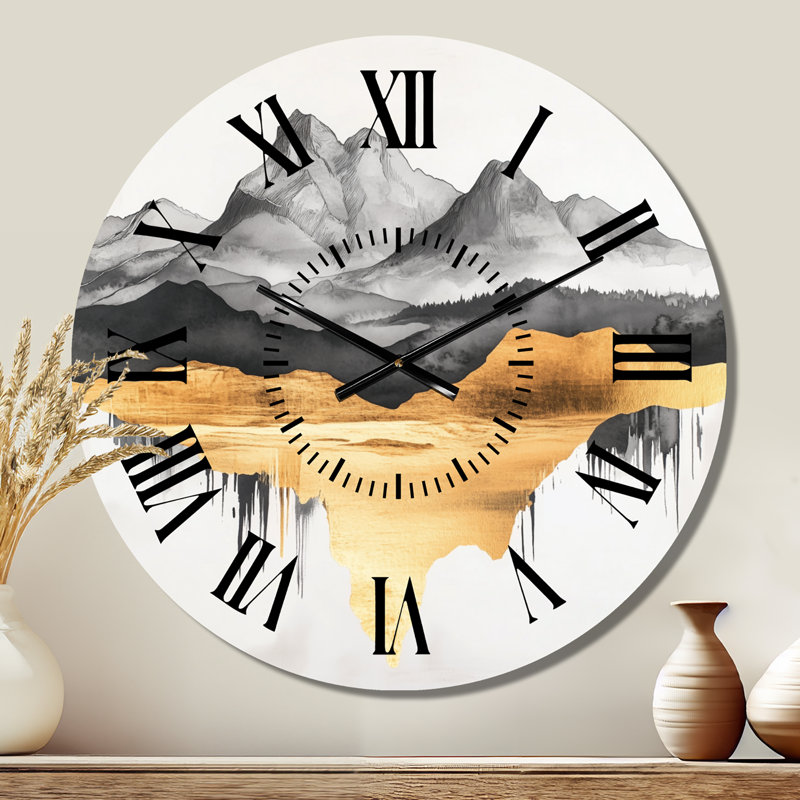 Horloge murale ronde en métal Mountain, Petit