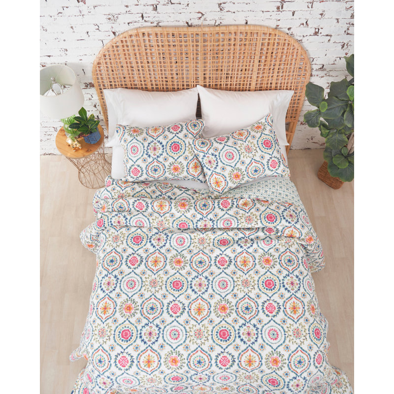 Fallon Quilt Set, King Quilt + 2 King Shams