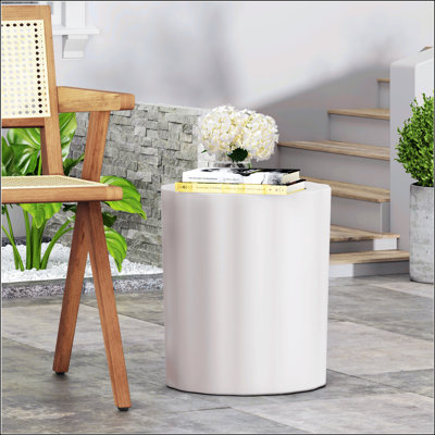 Outdoor Lightweight Concrete Side Table, Antique White End Table For Modern And Versatile Use In Various Settings