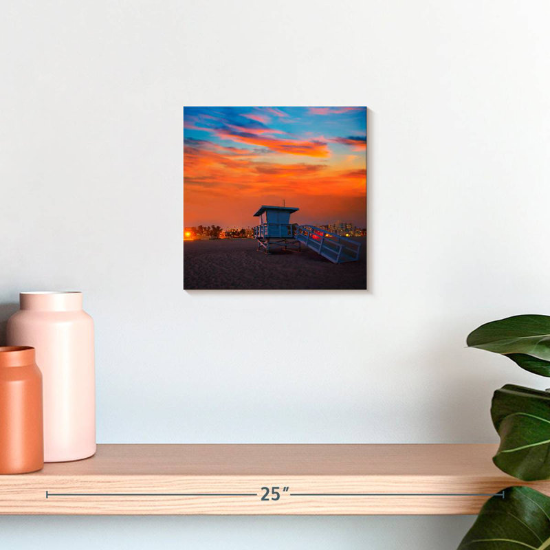 Tour de maître nageur Adeliza Santa Monica Beach, H 10 po x l 10 po